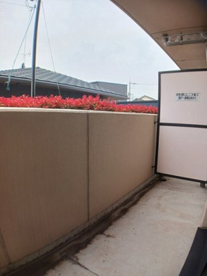 【バルコニー】 | ドミールソレイユ | 開放的で明るい空間を演出してくれるバルコニーです