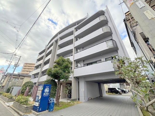 エスパシオ上新庄の外観