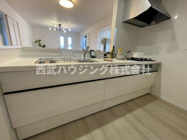 【仲介手数料無料】所沢市上新井全８棟Ｆ号棟　所沢市の新築住宅なら西武ハウジングのキッチン