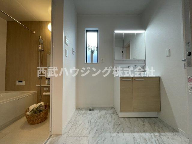 【仲介手数料無料】所沢市上新井全８棟Ｆ号棟　所沢市の新築住宅なら西武ハウジングの脱衣所