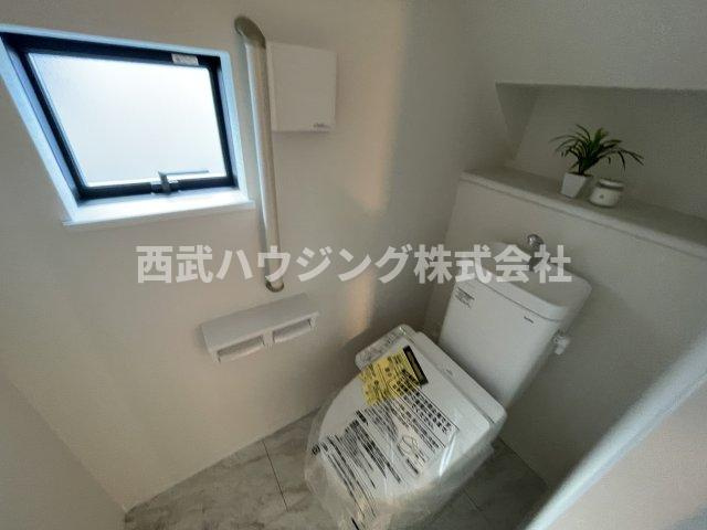 【仲介手数料無料】所沢市上新井全８棟Ｆ号棟　所沢市の新築住宅なら西武ハウジングのトイレ