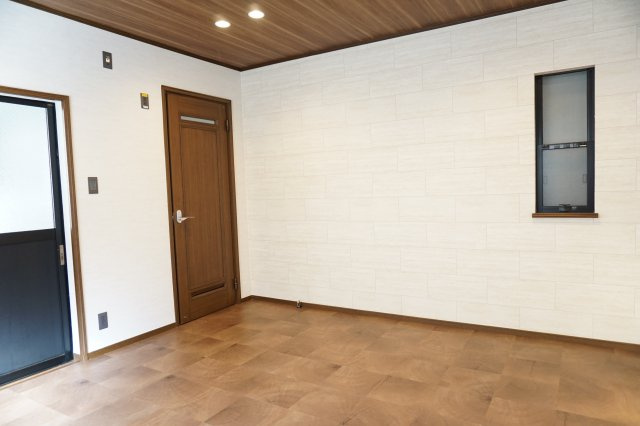 中古戸建　四條畷市南野1丁目（平成8年築）の居間・リビング