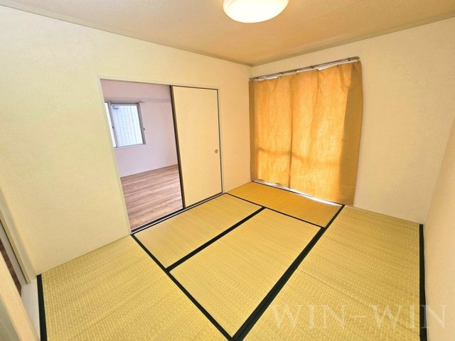 フレグランス三ツ相 C棟の和室