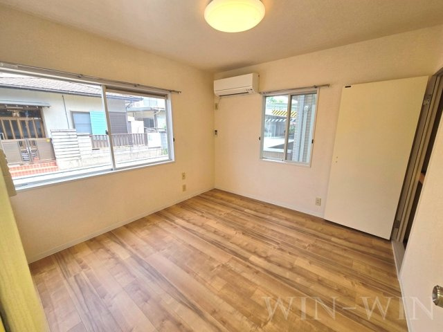 フレグランス三ツ相 C棟の寝室