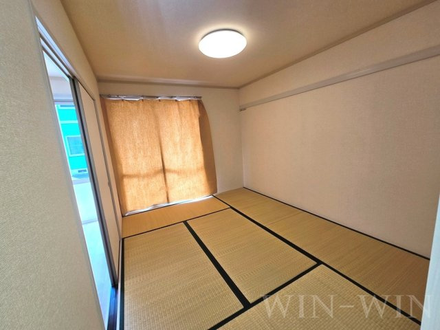 フレグランス三ツ相 C棟の和室