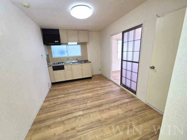 フレグランス三ツ相 C棟の居間・リビング