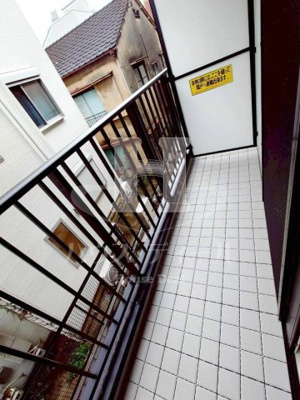 【バルコニー】 | Ma Cachette | バルコニーがあります