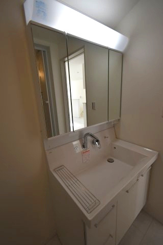 高野台3丁目・新築戸建・C号棟の前面道路含む現地写真