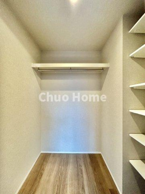 【収納】 | ライオンズマンション南砂 | ウォークインクローゼット