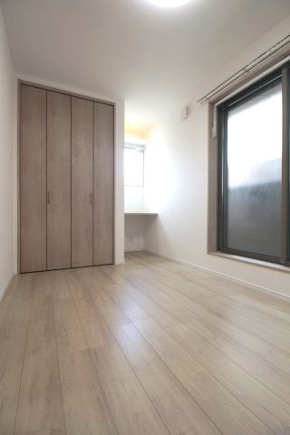 【洋室】 | AQUE24 | 使い勝手のいい洋室です