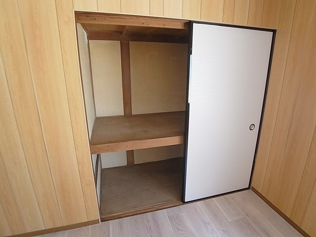西山町V.V EST館の収納|各部屋に収納スペースを完備してます