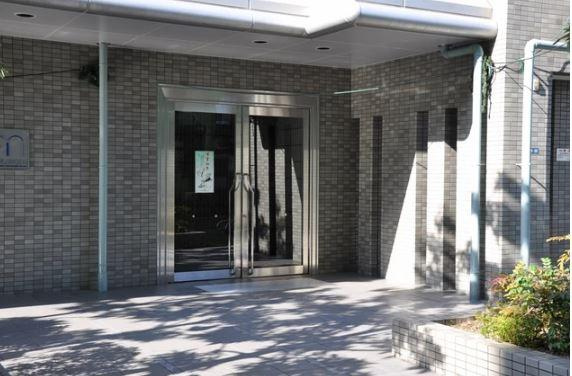 イトーピア門真のエントランス|■物件内覧・資金計画相談・住宅ローン相談、リフォーム相談、お問合せ受付中■
※当日・翌日のご内覧、ご相談はお電話でのお問合せがスムーズです！