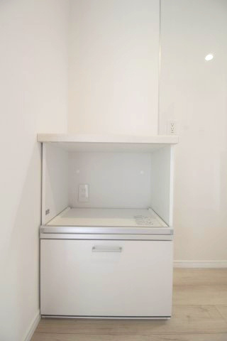 【設備】 | AQUE24 | カップボード付き！