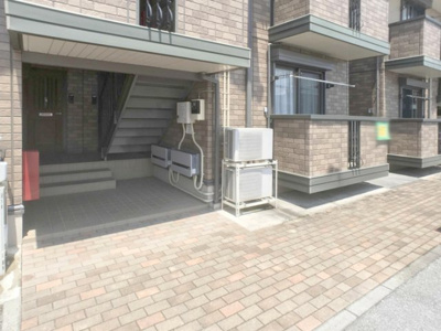 【エントランス】 | パレット Ｂ | エントランス