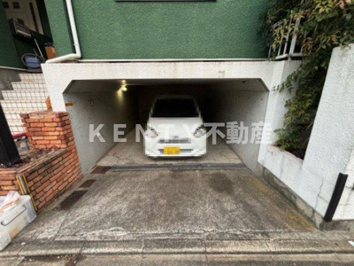 【駐車場】 | 小澤メゾネット | 駐車スペースもあります