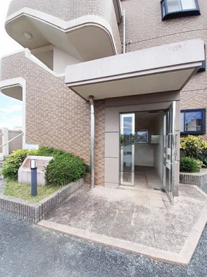 【エントランス】 | インペリアル山本