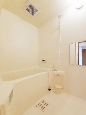 【浴室】 | インペリアル山本