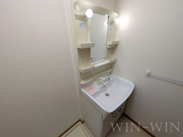 プラシード・カーサの独立洗面台