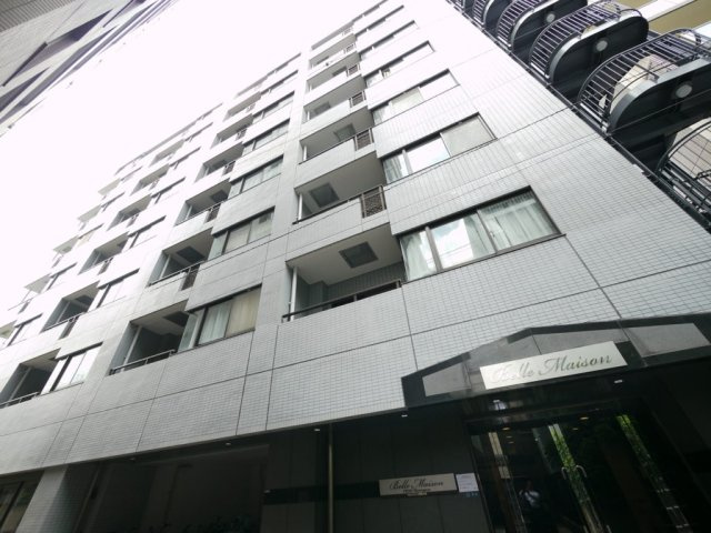 台東区松が谷２丁目の賃貸マンションの外観