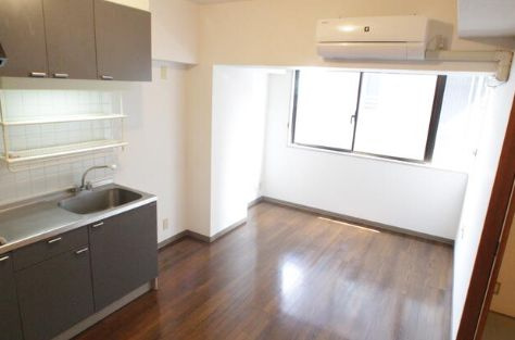 台東区松が谷２丁目の賃貸マンション