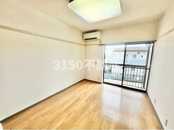 ムーンライト旭の居間・リビング