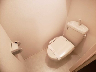 【トイレ】 | マロニエＫＩＮＵ | 温水洗浄便座のトイレ