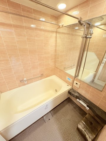 エヌヴィ御影ガーデンズの浴室