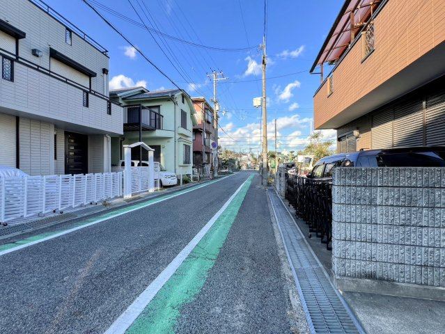津門呉羽町の前面道路含む現地写真|前面道路
