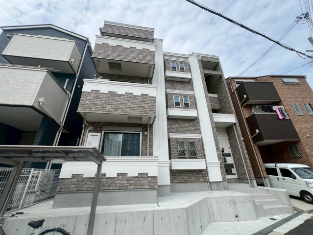 VillaChaton高丸の外観