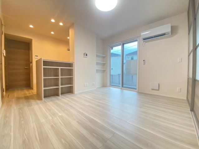 【居間・リビング】