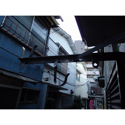 【バルコニー】 | ハイム南砂 | 物干しざお掛け