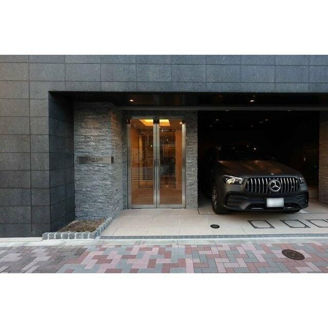 シーズンフラッツ元浅草４丁目のエントランス