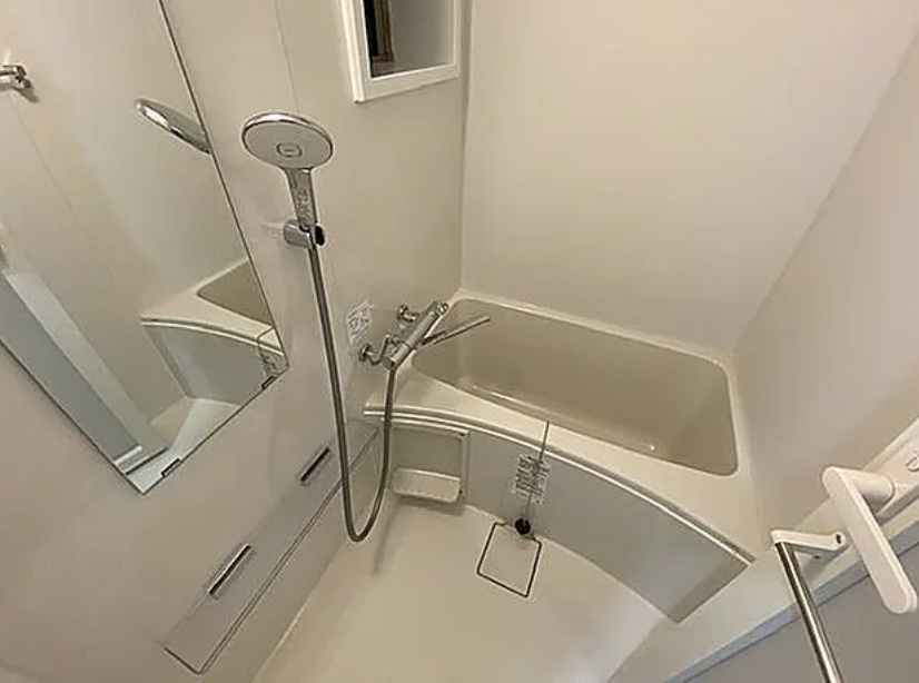 シーズンフラッツ元浅草４丁目の浴室