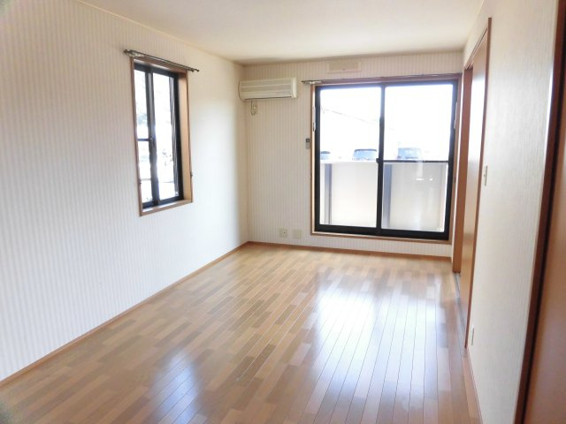 レトアコトブキEの居間・リビング