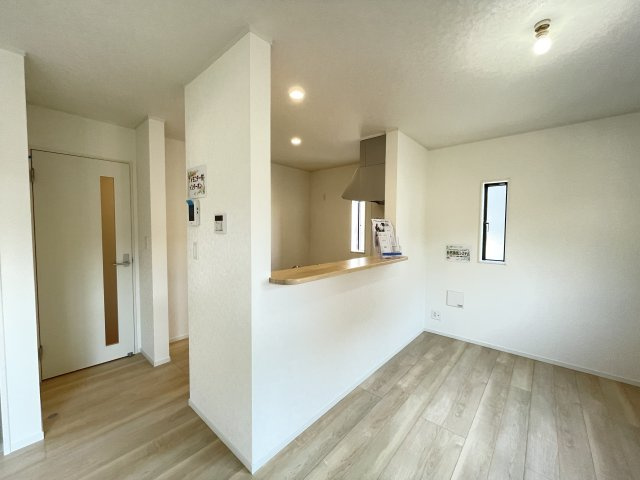 新築戸建・建売　足利市今福町第1　三重小・第一中の居間・リビング