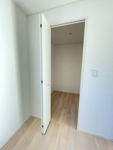 新築戸建・建売　足利市今福町第1　三重小・第一中の前面道路含む現地写真