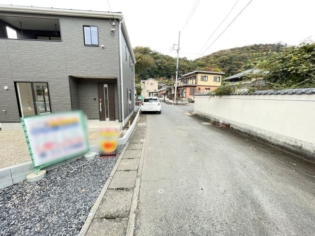 新築戸建・建売　足利市今福町第1　三重小・第一中の前面道路含む現地写真|前面道路