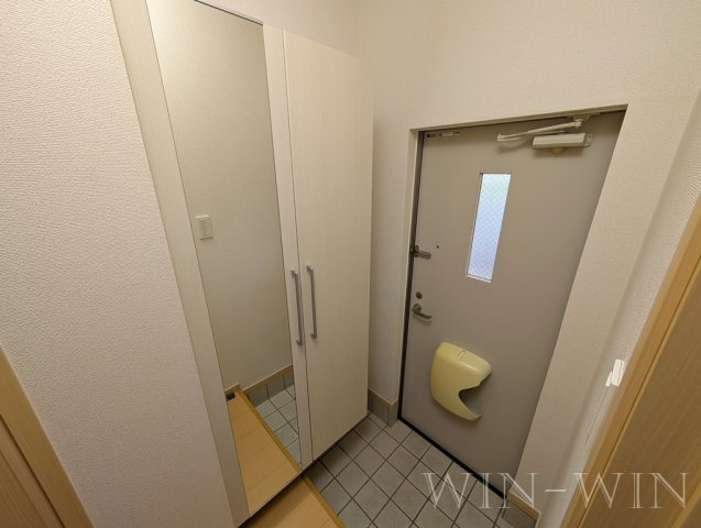 ミルトラウムの玄関