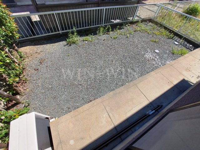 ユトリロ新栄 Bの庭