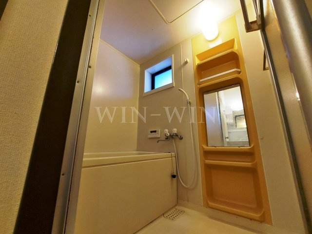 ユトリロ新栄 Bの浴室