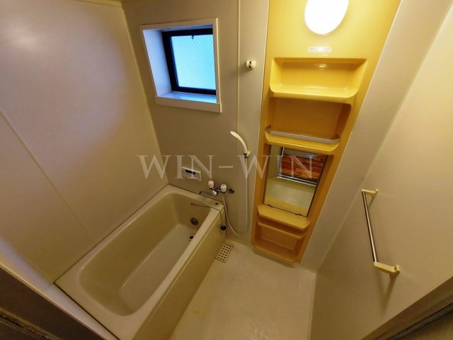 ユトリロ新栄 Bの浴室