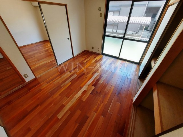 ユトリロ新栄 Bの寝室