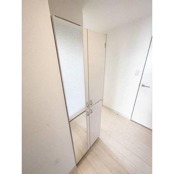 アルバーノ大江　B棟の玄関