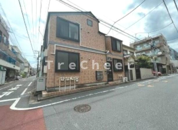 アーバンプレイス椎名町のエントランス