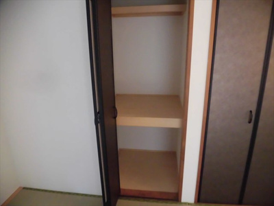 【内装】 | ラルジュ・アイ | 収納のためのスペースです