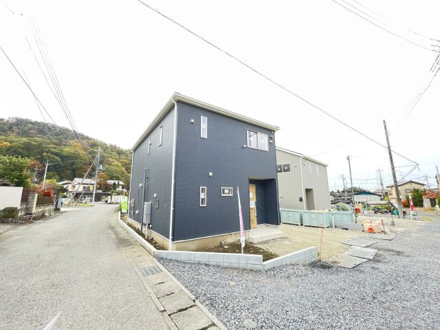 新築戸建・建売　足利市今福町第1　三重小・第一中の前面道路含む現地写真