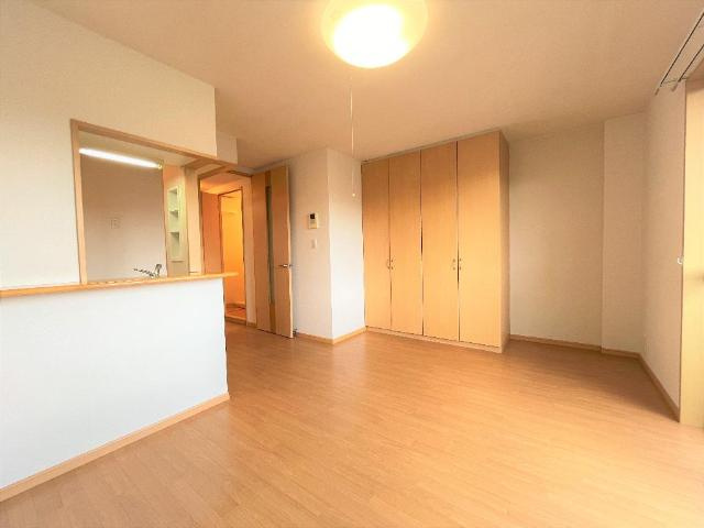 サンタプレイスの居間・リビング|リビング③