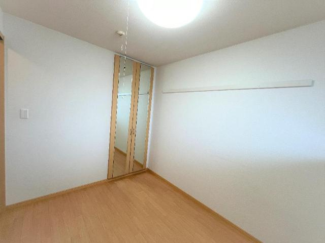 サンタプレイスの内装|洋室②