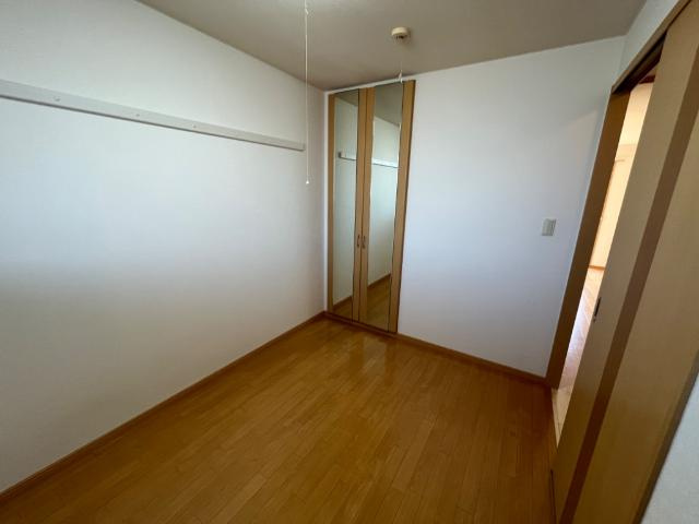 サンタプレイスの内装|洋室