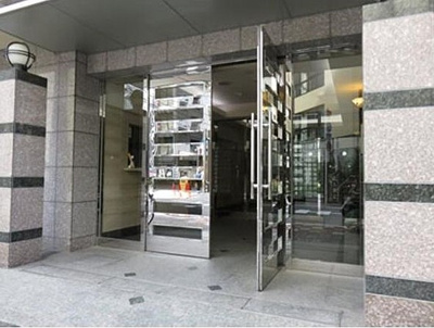 【エントランス】 | パレステュディオ神田EAST